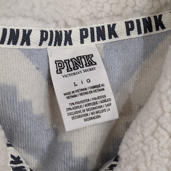 🧡 PINK Victoria's Secret Chevron Fleece Pullover - Picture 2 of 2